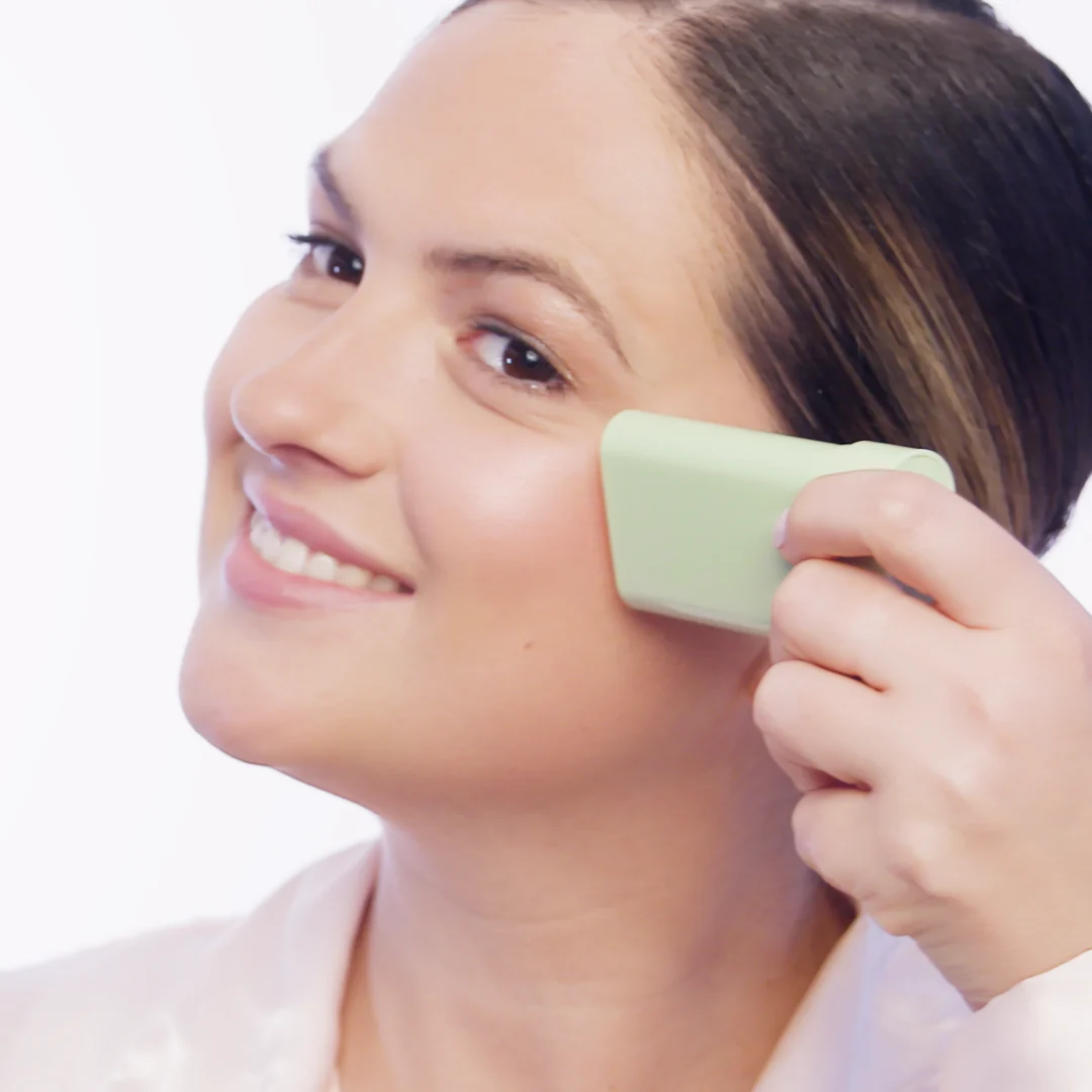 20230911_HOW_TO_ON-THE-GLOW_BLUSH_FLEUR_001__TEXTLESS_.00_00_00_04.Still004.webp Pixi On-the-Glow Blush - Image 4