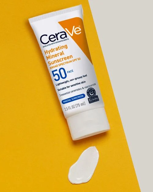 hydratingmineralsunscreenspf50facelotion-2021-700x875_v1.webp Cerave Hydrating Mineral Sunscreen SPF 50 Face Lotion - Image 8