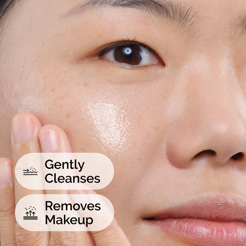 ord-squalane-cleanser-model-application-with-benefits.webp The Ordinary Squalane Cleanser - Image 2