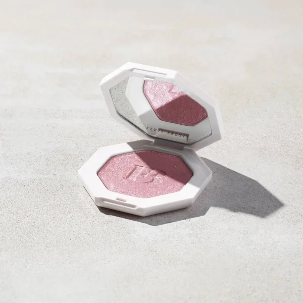 Fenty Beauty Killawatt Freestyle Highlighter